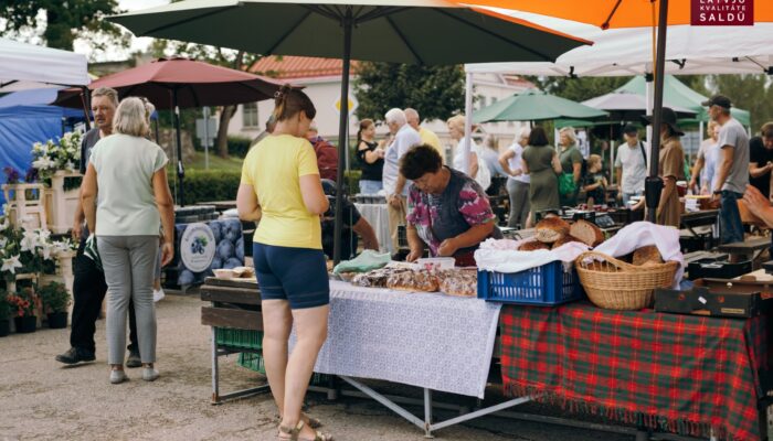 DANIELPHOTO5740 (Large)